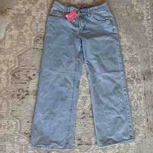 Edikted Light Blue petit straight leg jeans